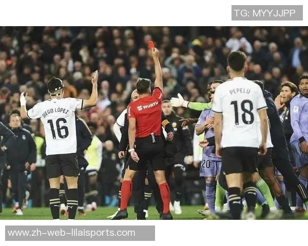 皇马与瓦伦西亚精彩对决集锦回顾球场上的激情与荣耀